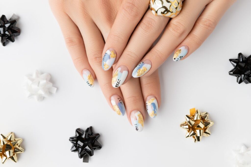 Nail repair, Diva Nails & Spa