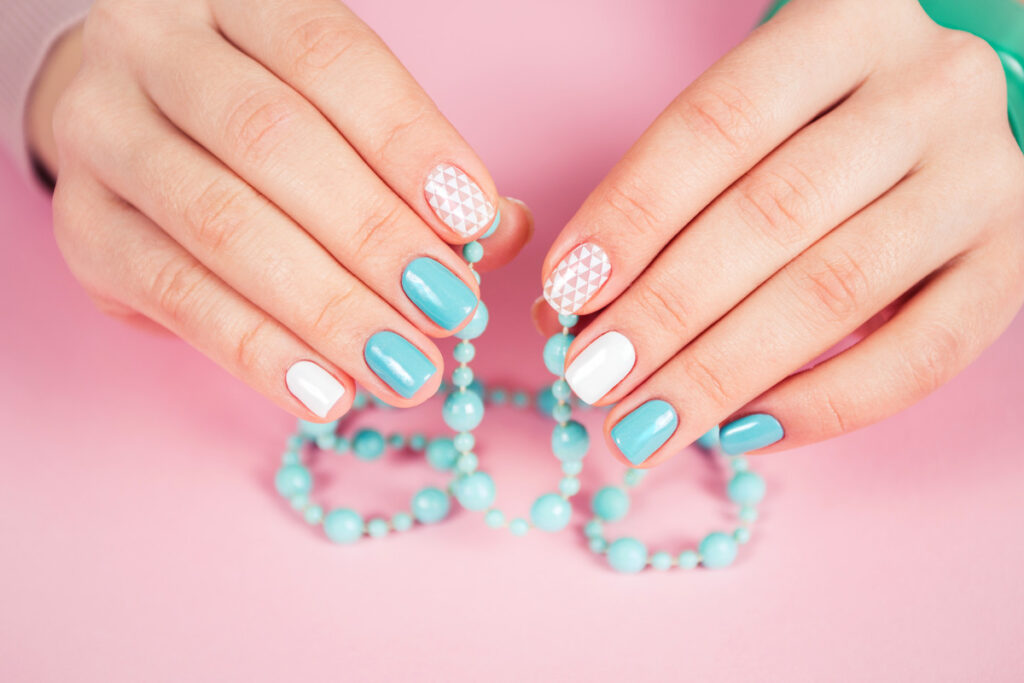 June manicure, DivaNailsSpa